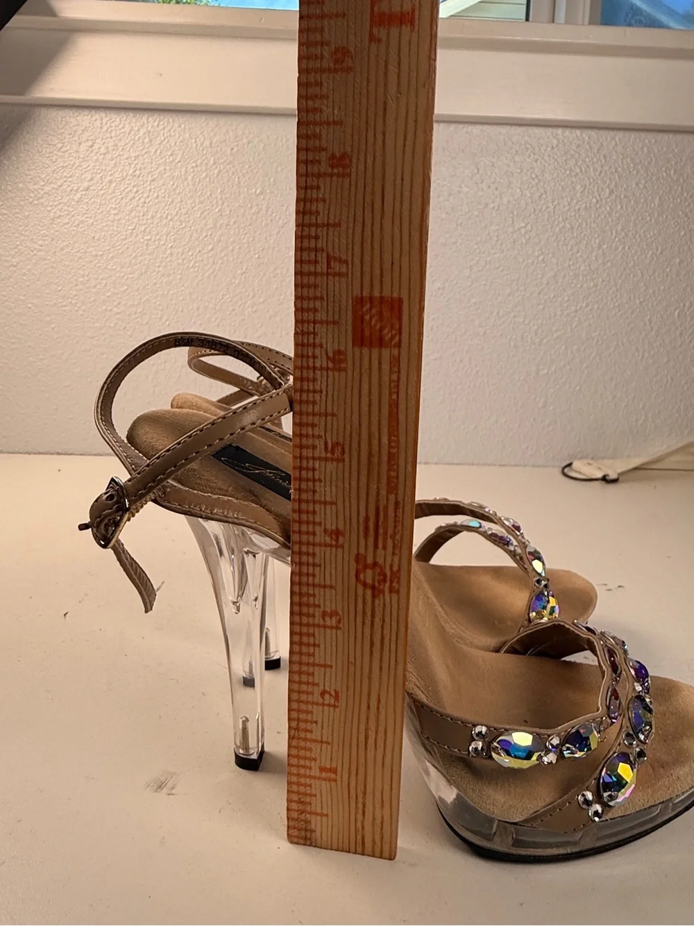 Jonathan Kayne Austria Crystal Clear Platform Heels Taupe Size 8.5 bling